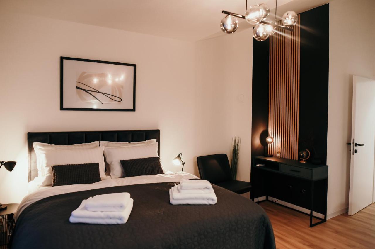 ז'ופניה Studio Apartman Mia מראה חיצוני תמונה
