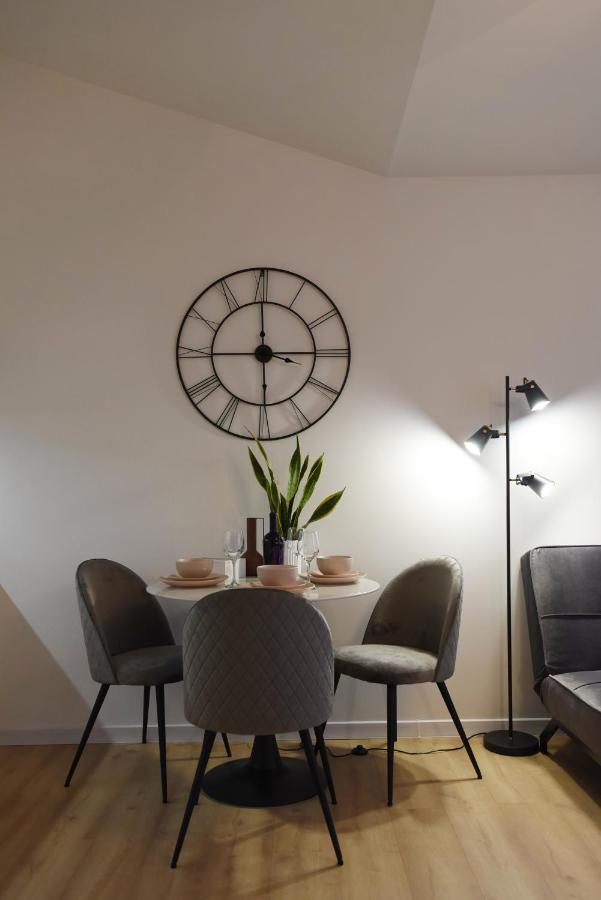 ז'ופניה Studio Apartman Mia מראה חיצוני תמונה
